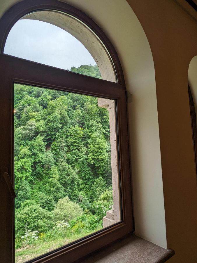 Hotel Vanatun, Haghartsin Monastery Teghut Eksteriør billede