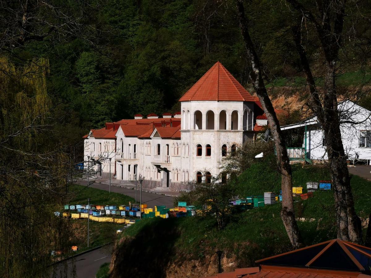 Hotel Vanatun, Haghartsin Monastery Teghut Eksteriør billede