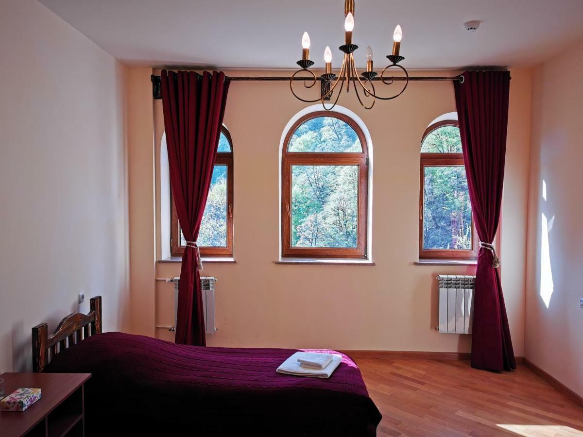 Hotel Vanatun, Haghartsin Monastery Teghut Eksteriør billede