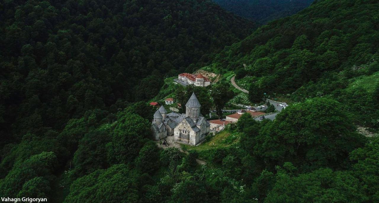 Hotel Vanatun, Haghartsin Monastery Teghut Eksteriør billede